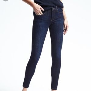 Banana Republic size 25 Skinny Ankle